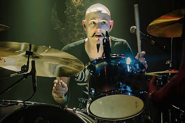 Drummerszone news - Mr. Big recruits Matt Starr as touring drummer